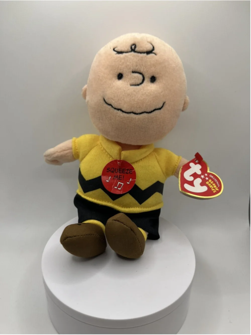 VTG Peanuts 2010 TY Beanie Baby Charlie Brown NEEDS BATTERIES RETIRED WITH TAG
